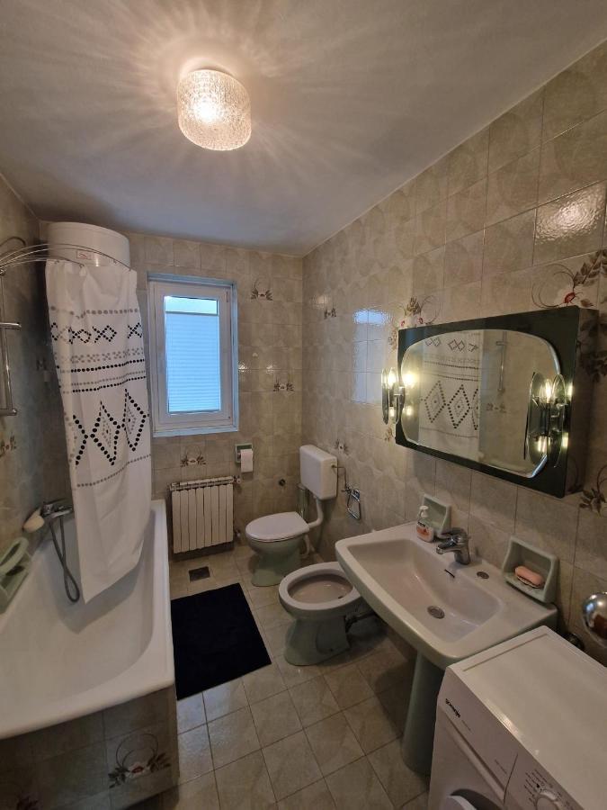 Apartma Stimec Izola Esterno foto